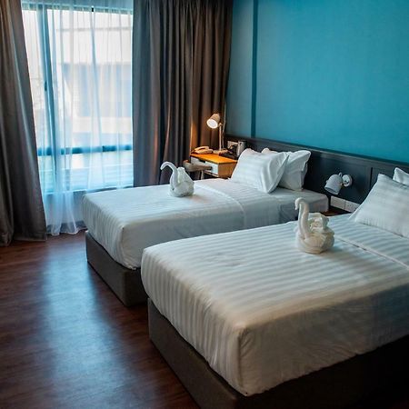 O&G Hotel Parit Buntar Ngoại thất bức ảnh